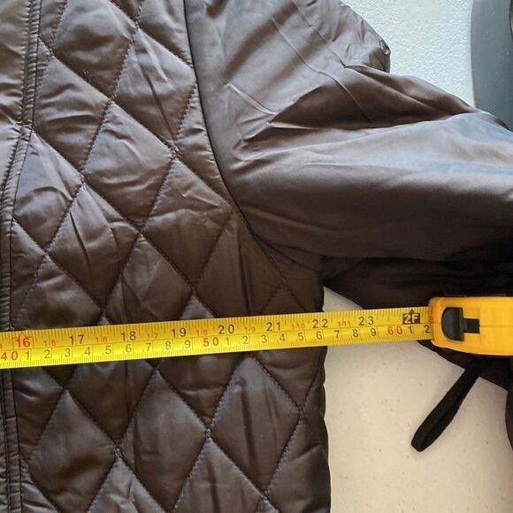 LEBRK Women’s Puffer Jacket Size 16UK or 12US - Picture 7 of 7